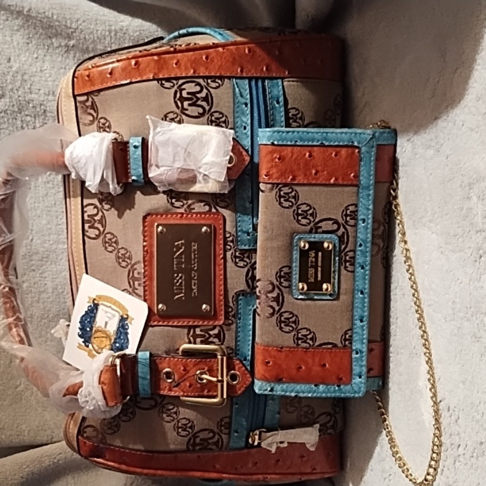 Miss Tina Satchel
